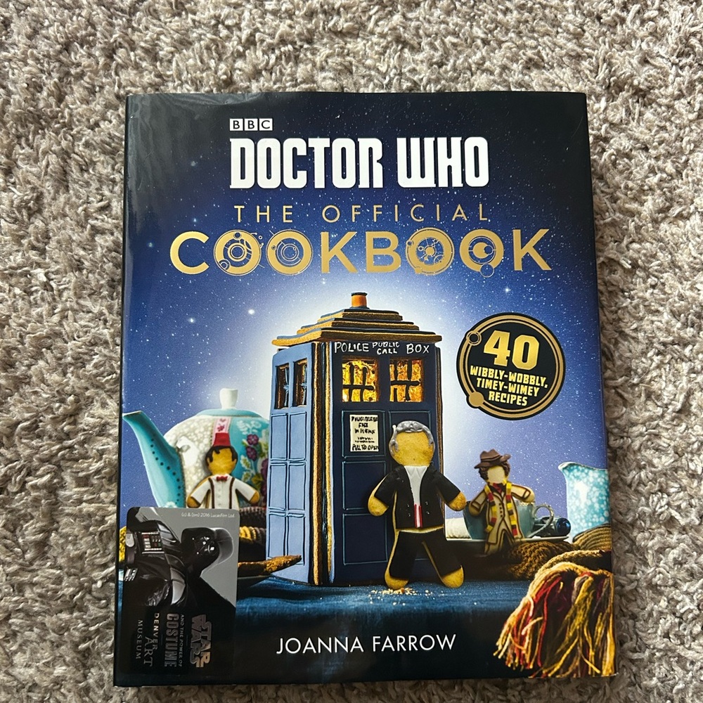 Doctor Who Official Cookbook